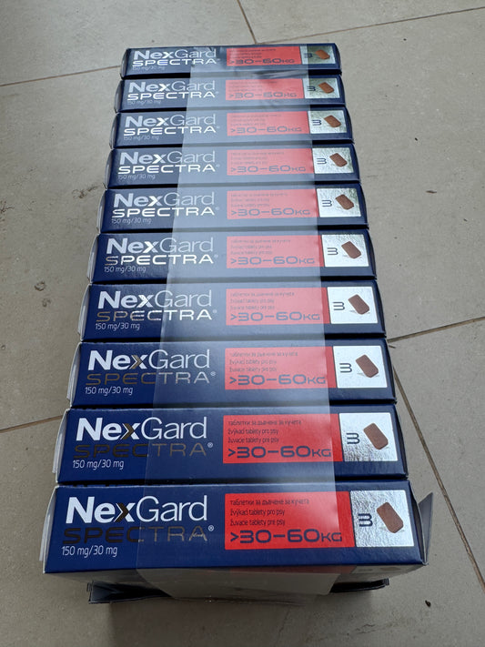 NEXGARD SPECTRA – AGAINST FLEAS, TICKS, HEARTFAILURE, ROUNDWORMS 30-60 kg -3 pieces in a box!